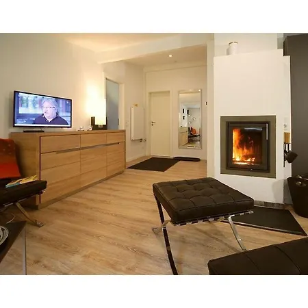 Wamel Modern Retreat